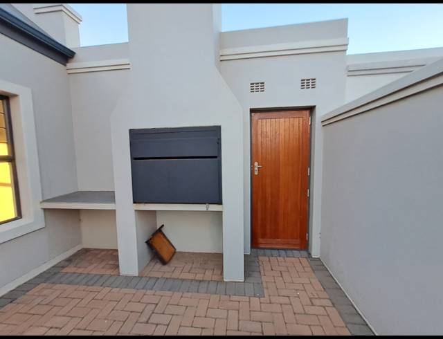 3 bed property to rent in REUNION PARK